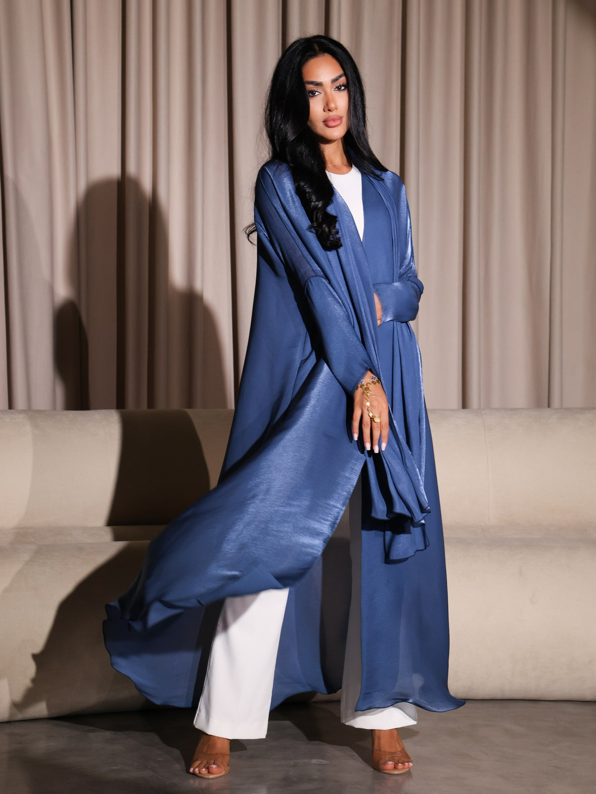 SHAMS abaya