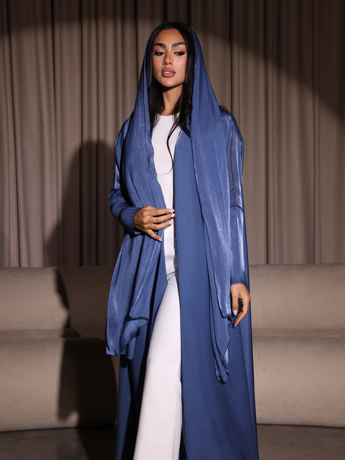 SHAMS abaya