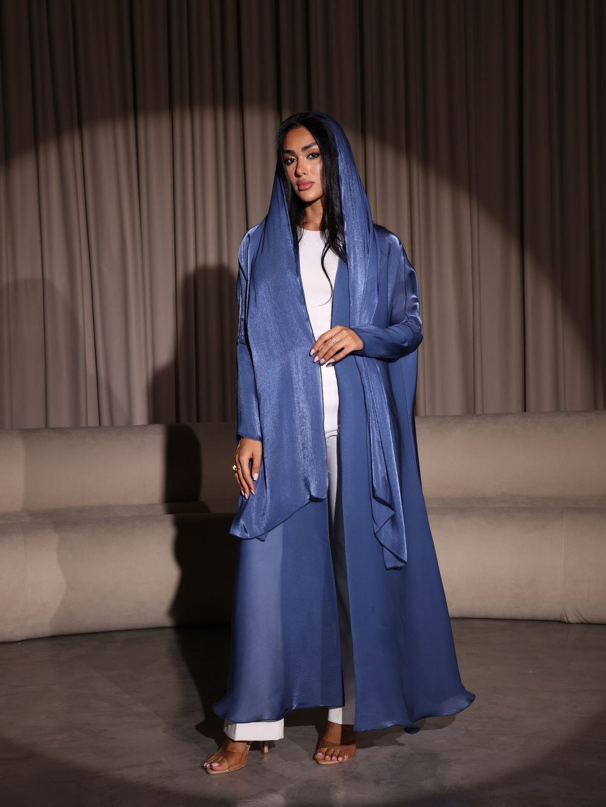 SHAMS abaya