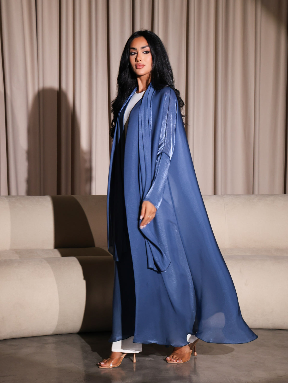 SHAMS abaya