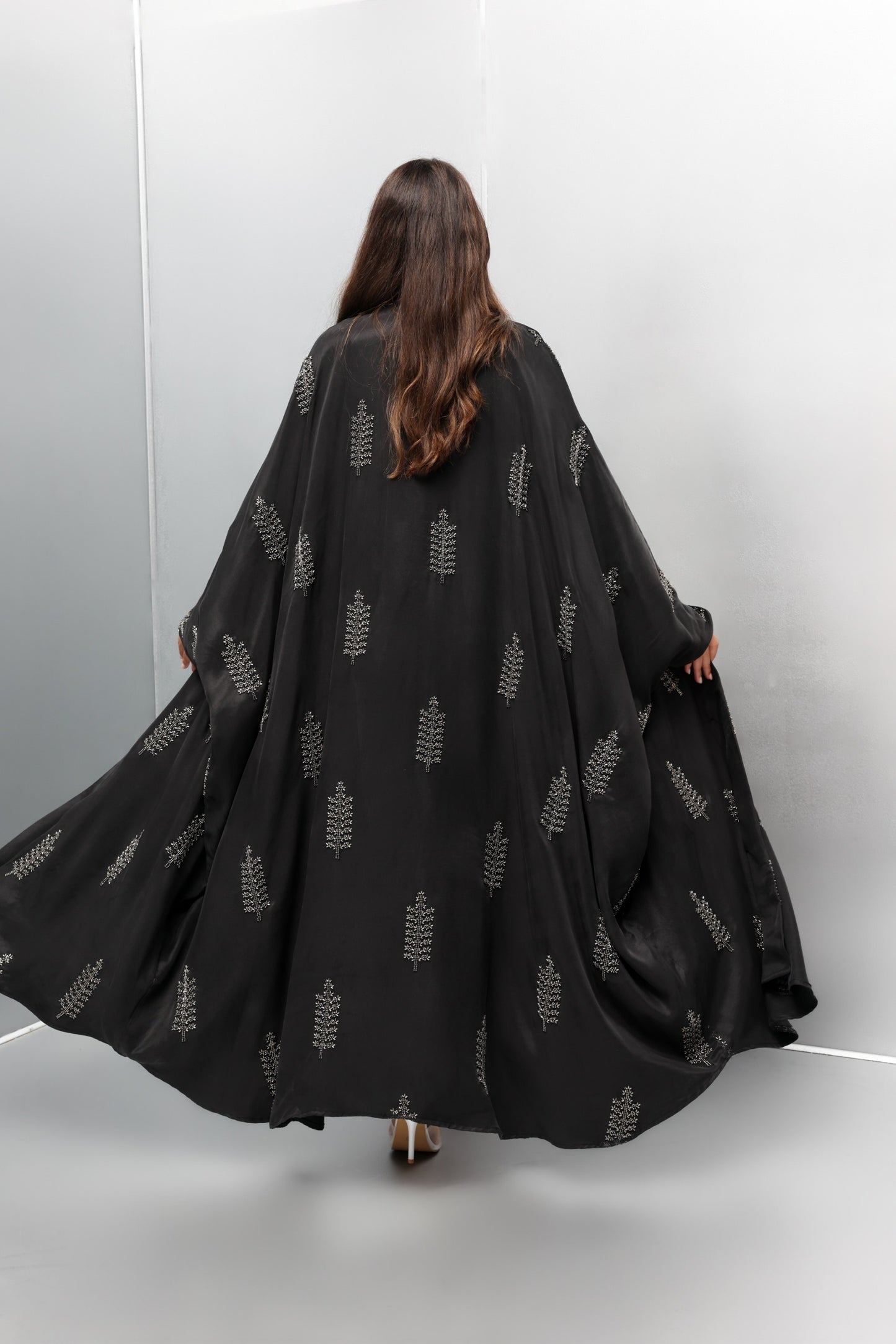 JAWAHER Abaya